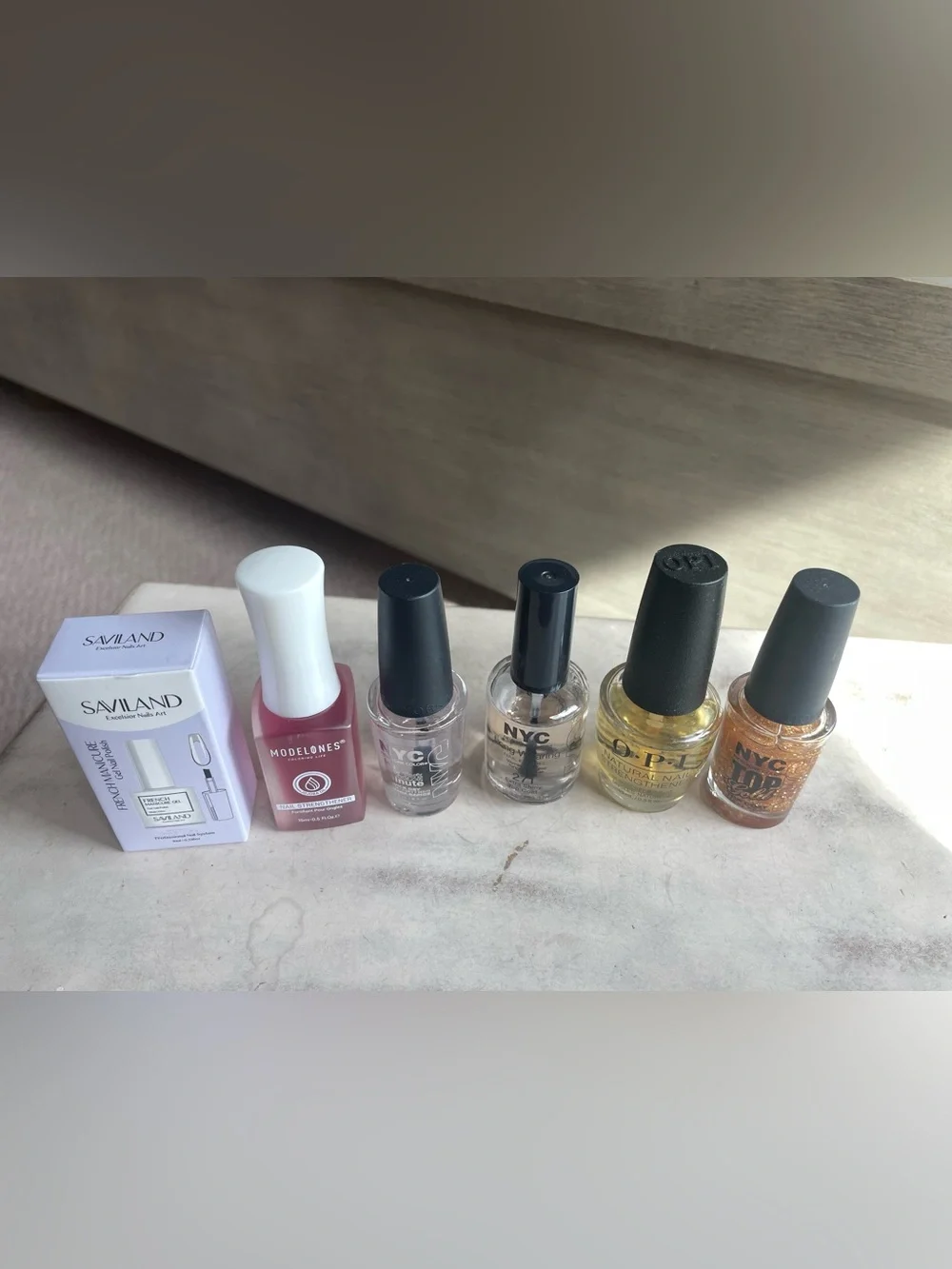 OPI modelones pink
